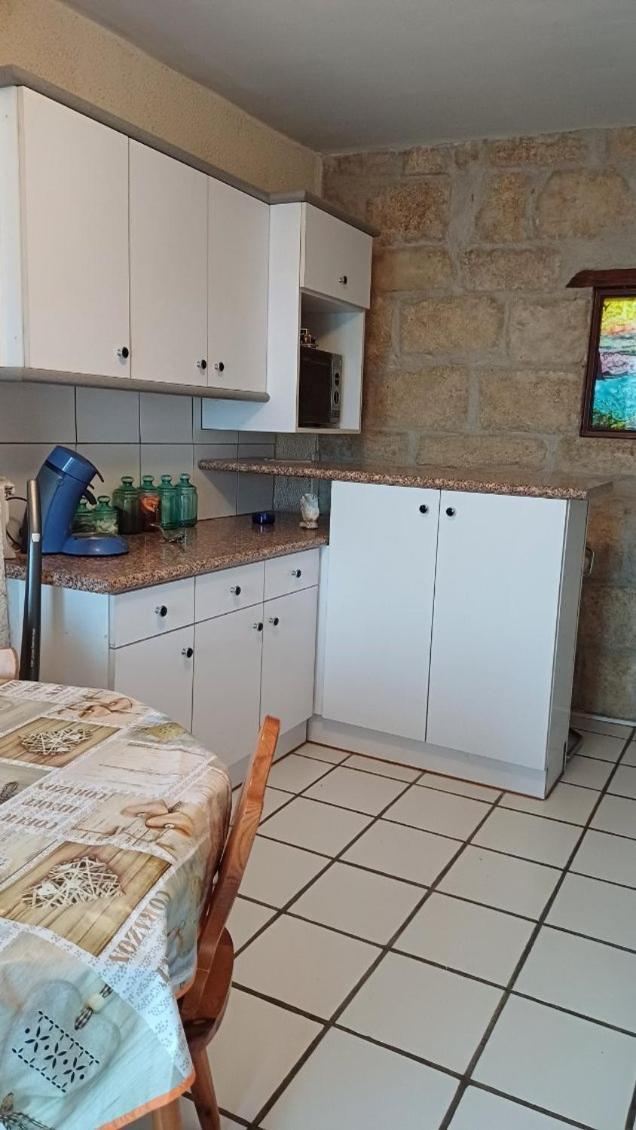 Appartement Chaleureux Dans Une Maison En Pierre Mireval Exteriér fotografie