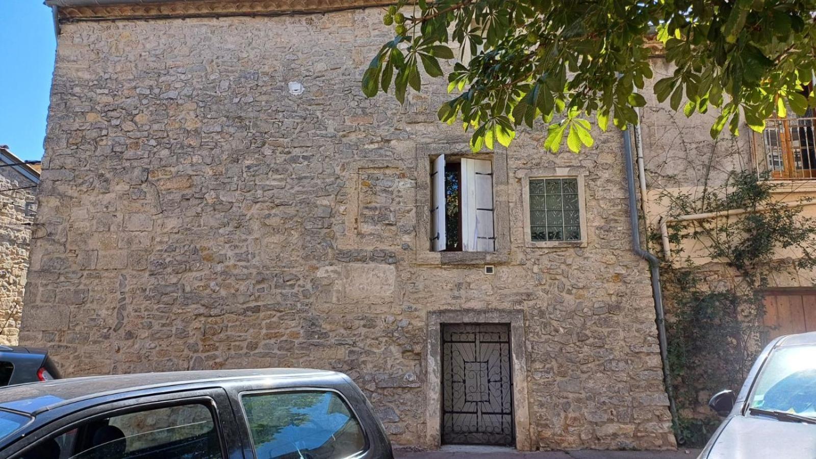 Appartement Chaleureux Dans Une Maison En Pierre Mireval Exteriér fotografie